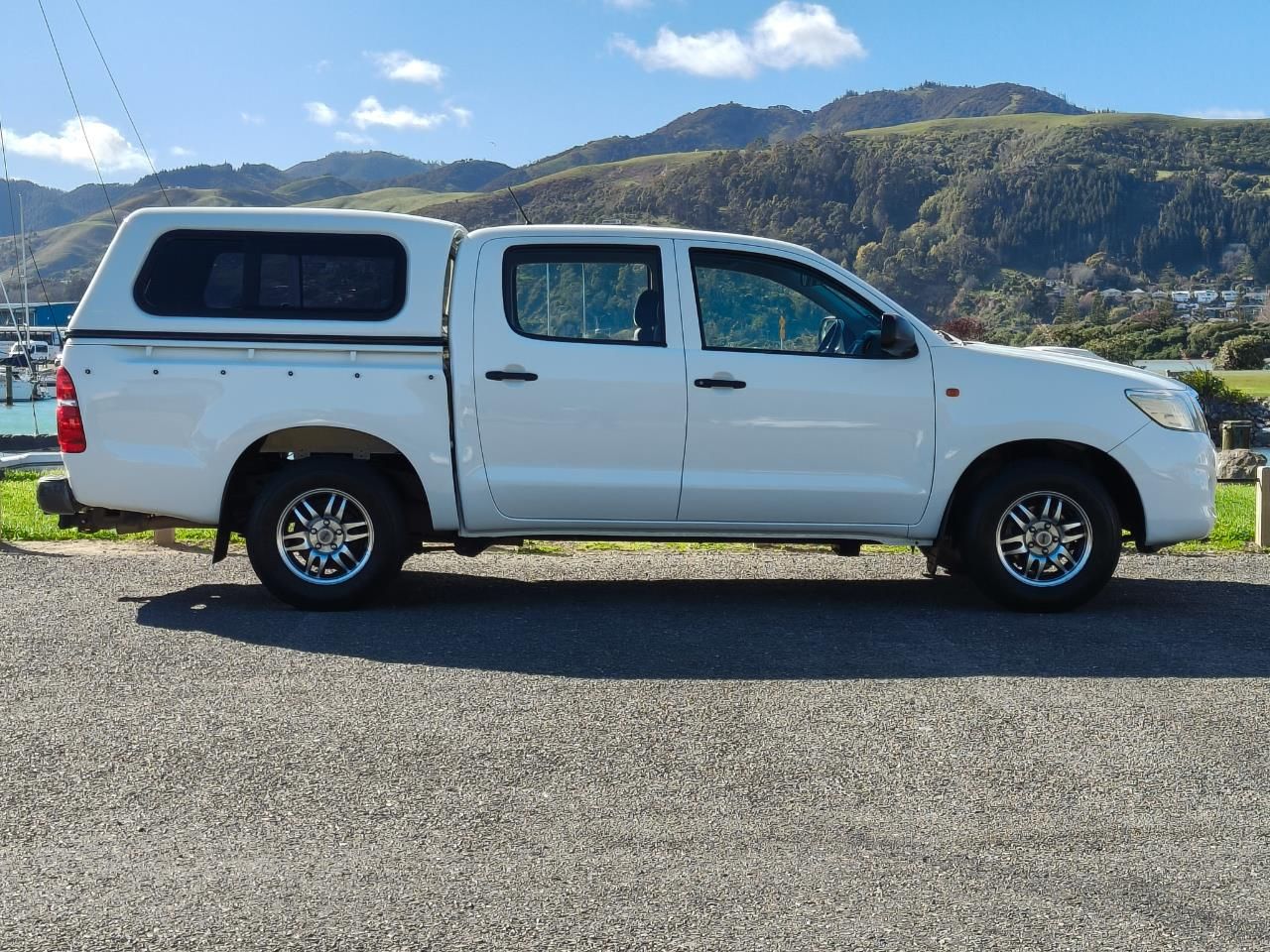Vehicle image 2