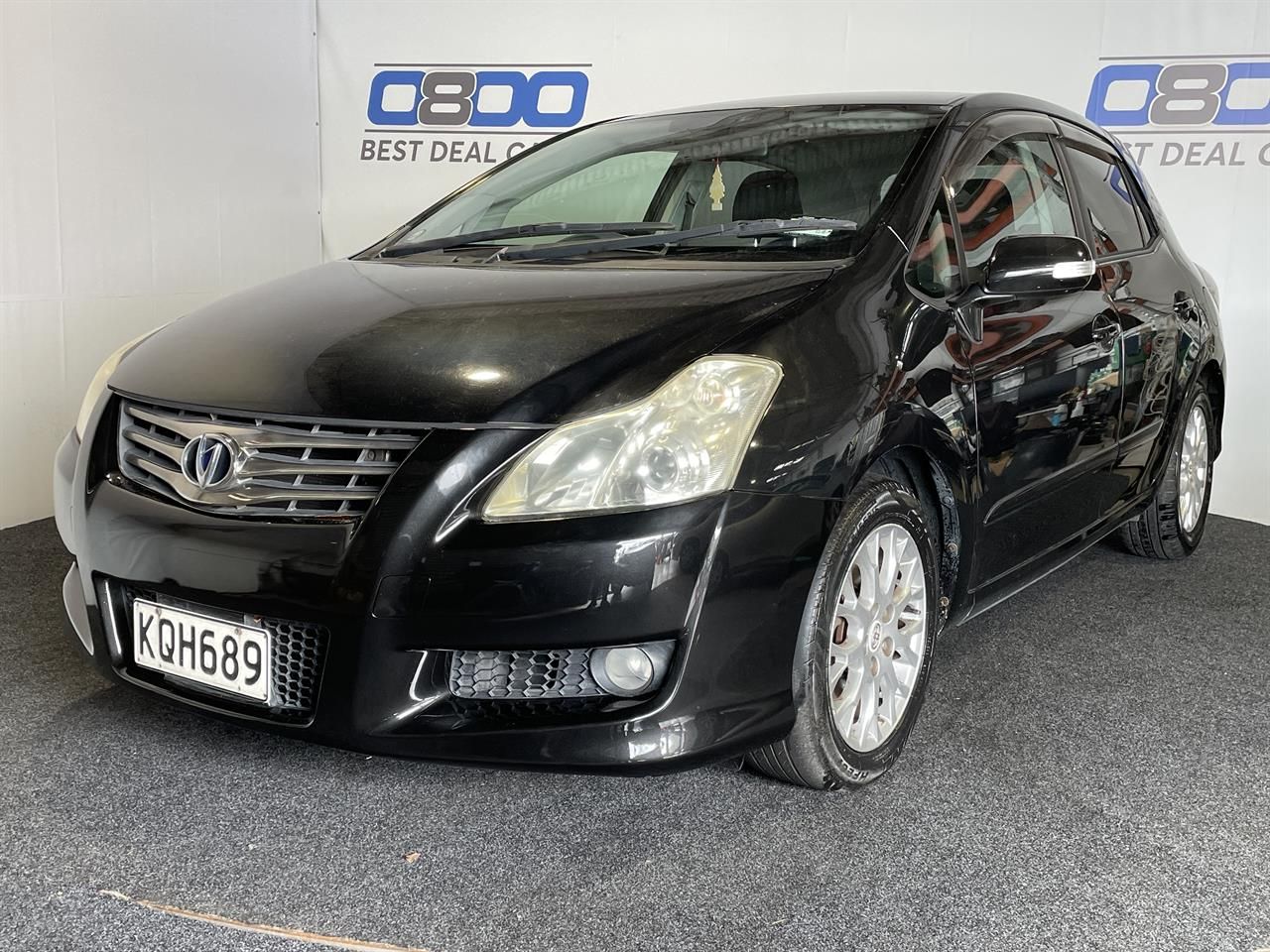 Vehicle image 3