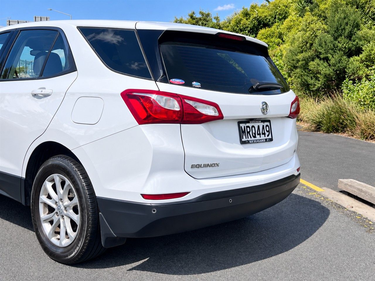 Vehicle image 4