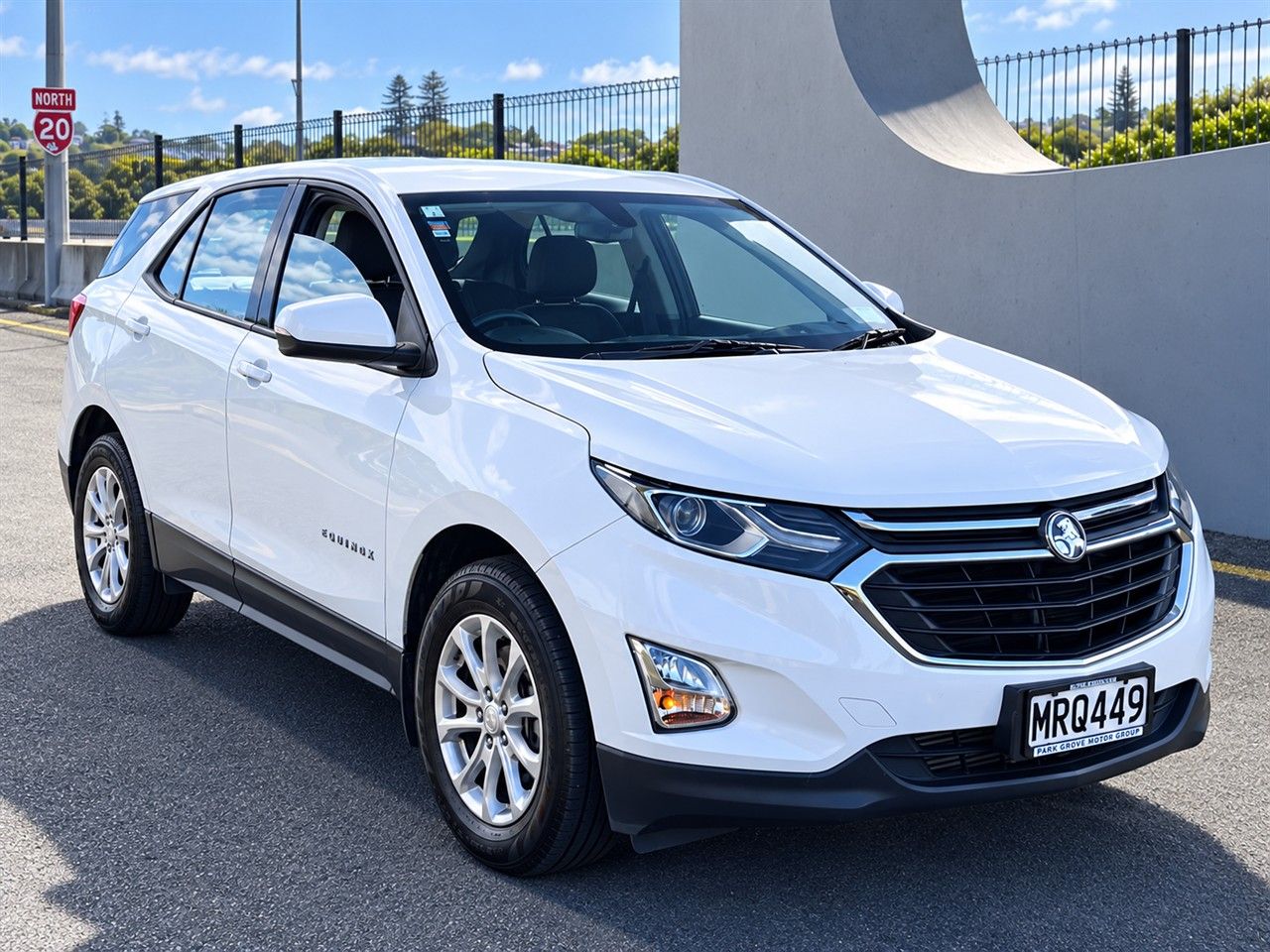 Vehicle image 5