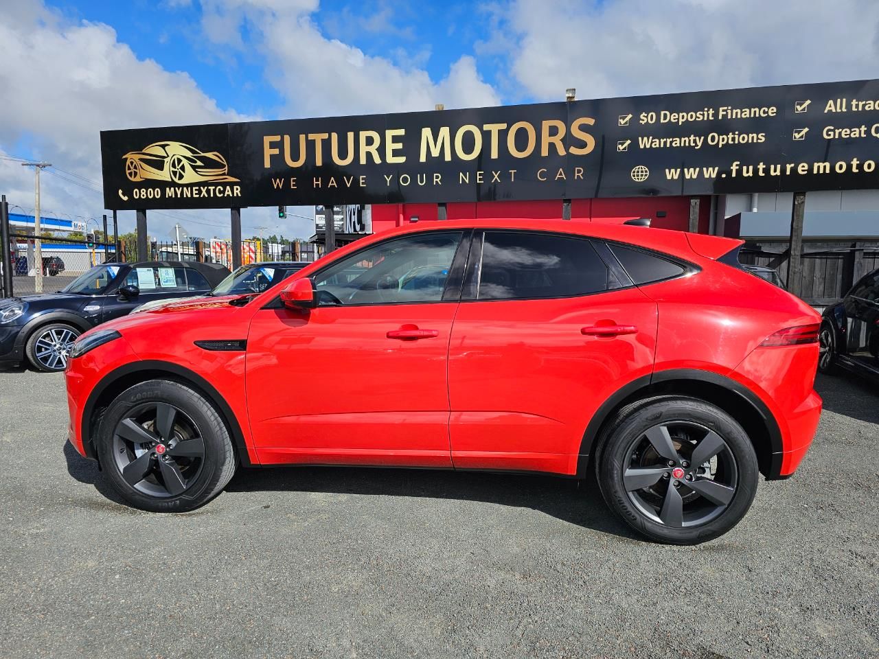 Vehicle image 5