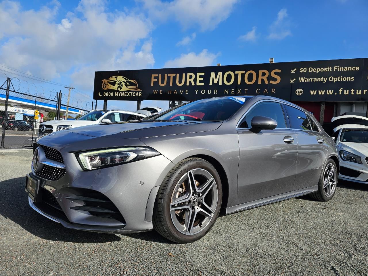 Vehicle image 4