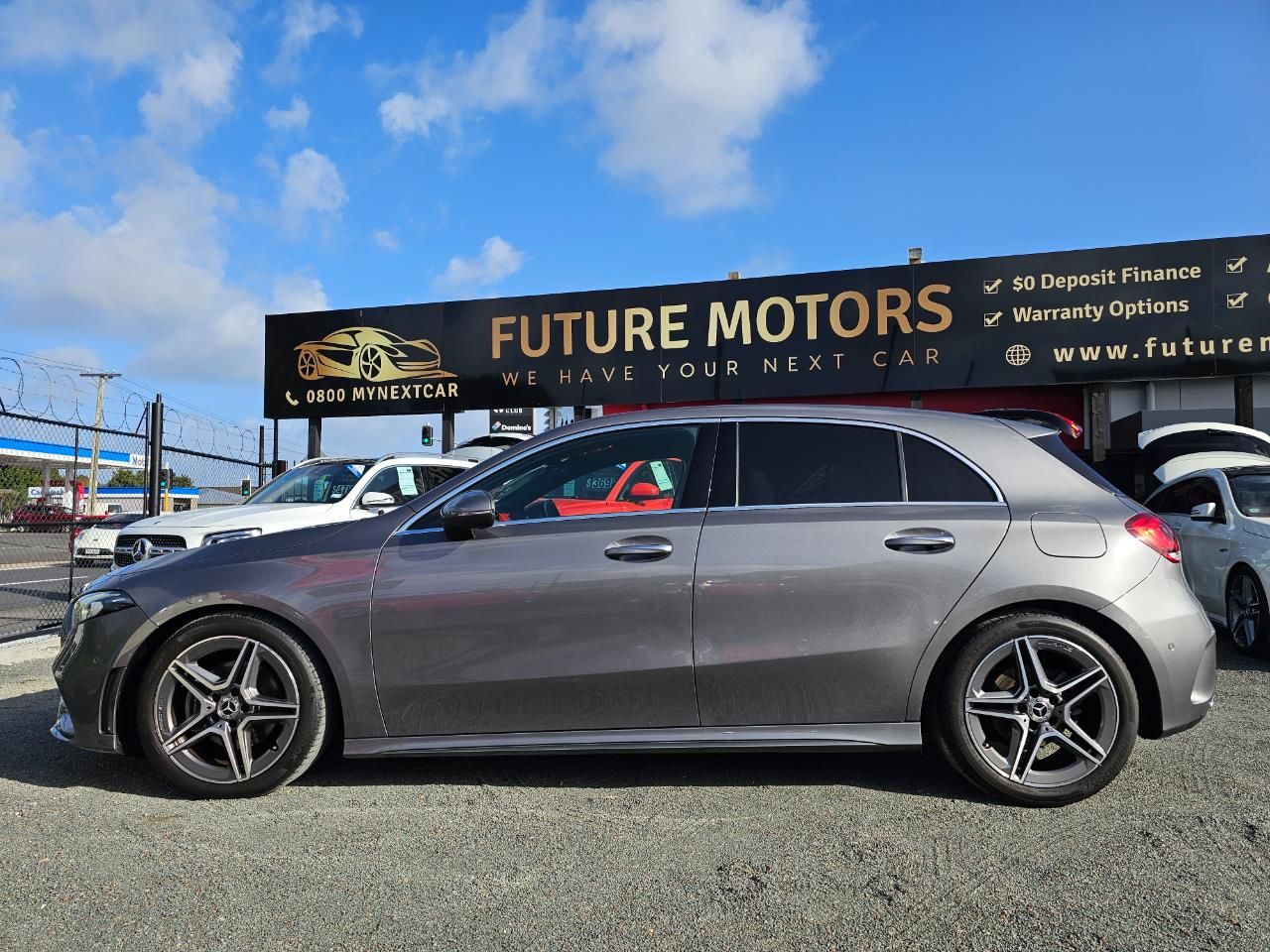 Vehicle image 5