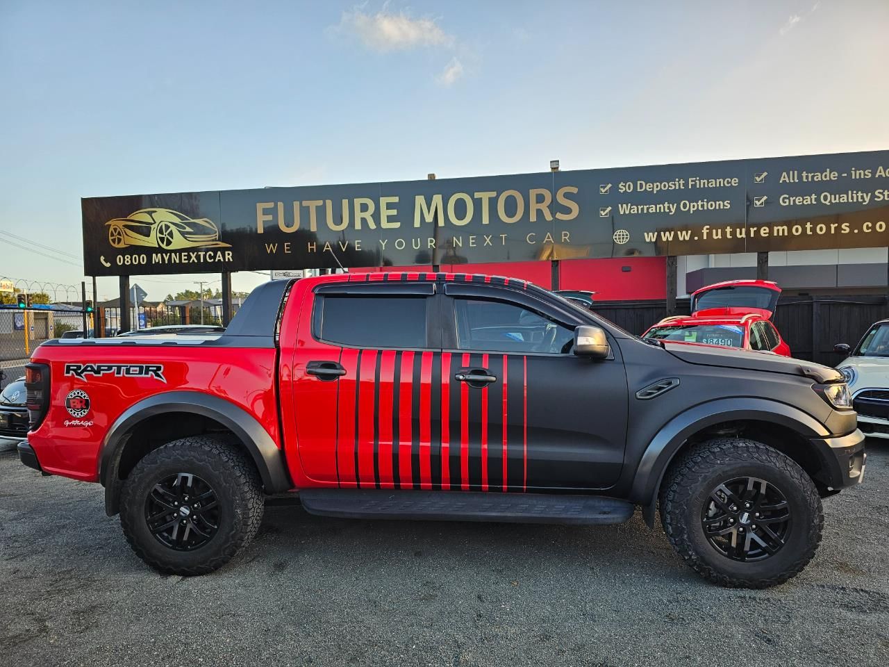 Vehicle image 4