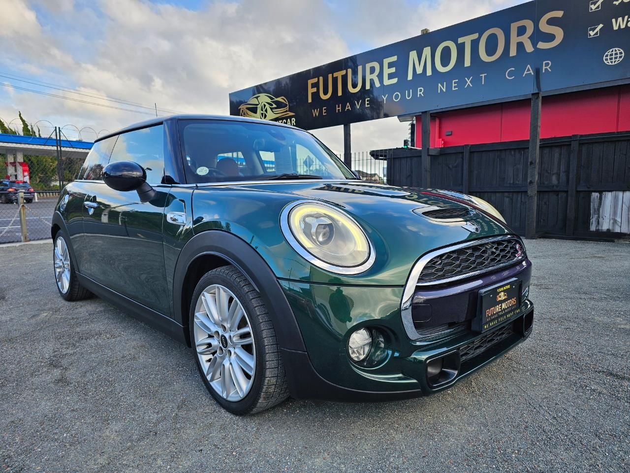 Vehicle image 1