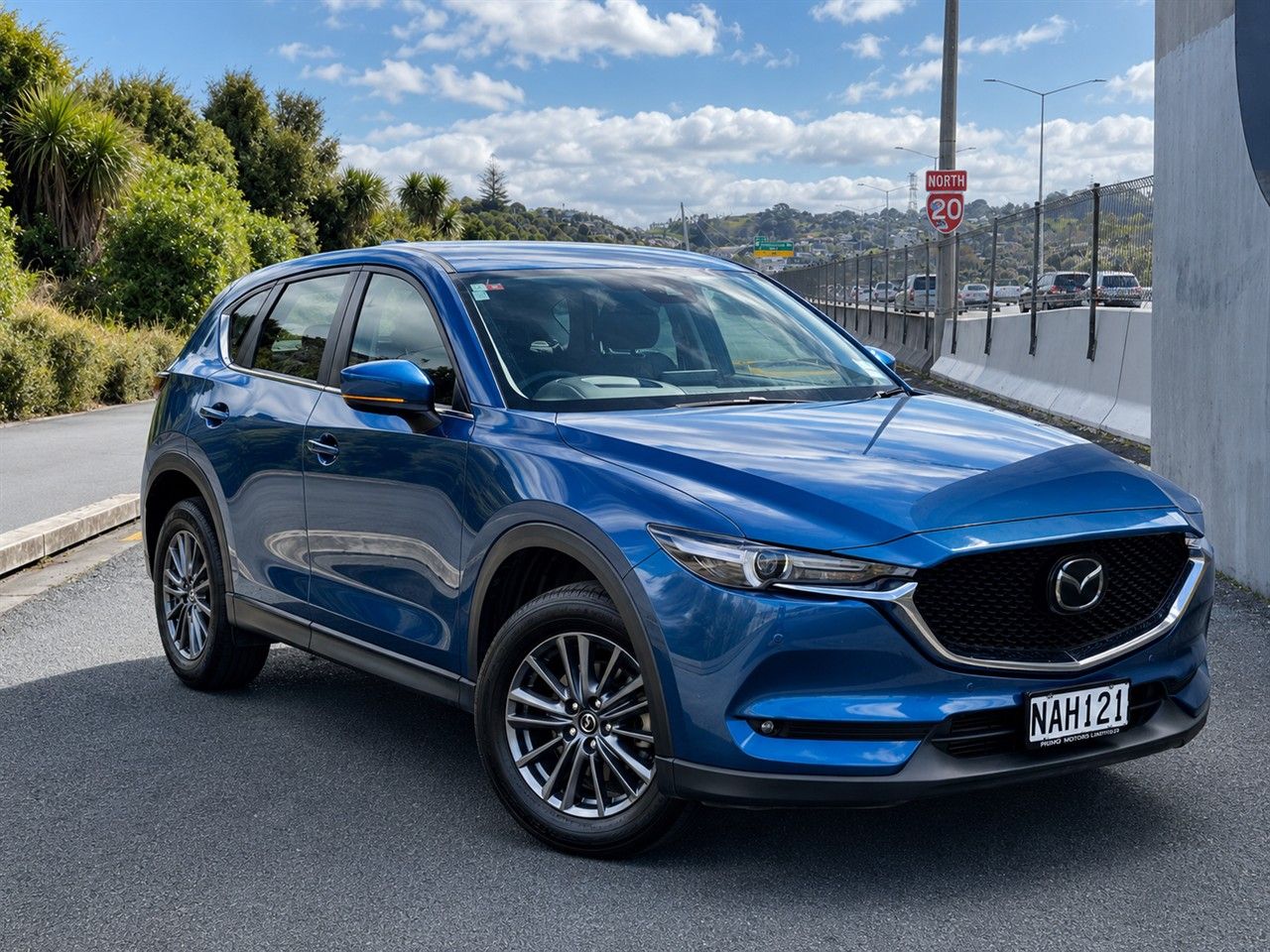 Vehicle image 1