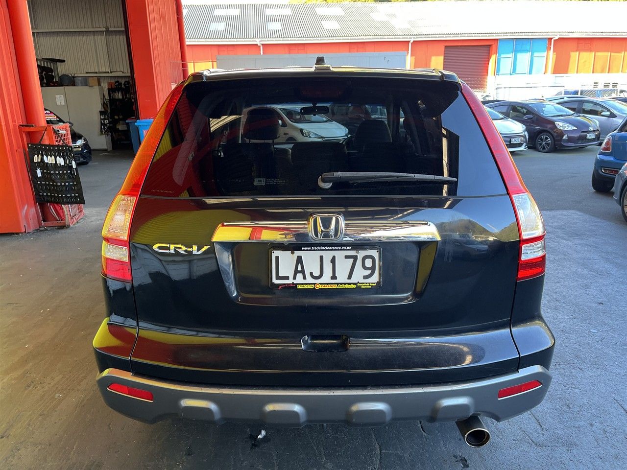 Vehicle image 5