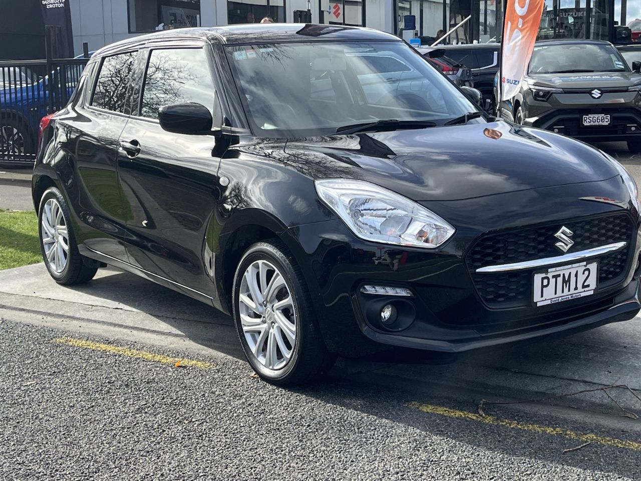 Vehicle image 3