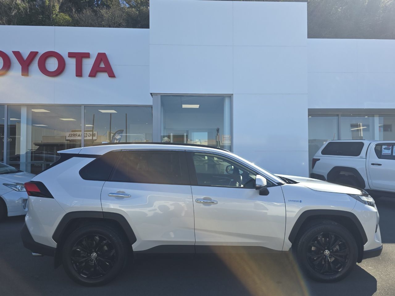 Vehicle image 2