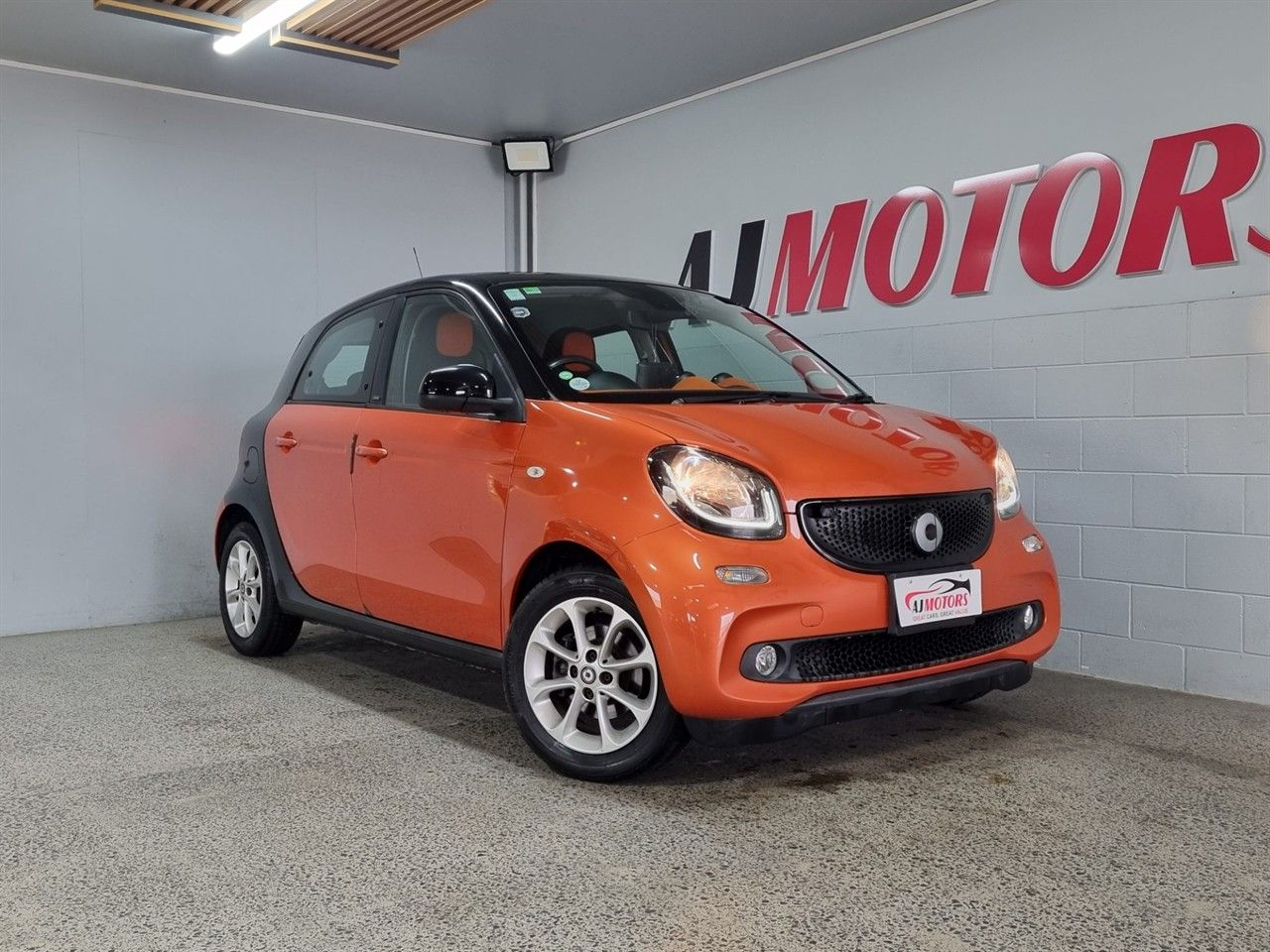 Vehicle image 1