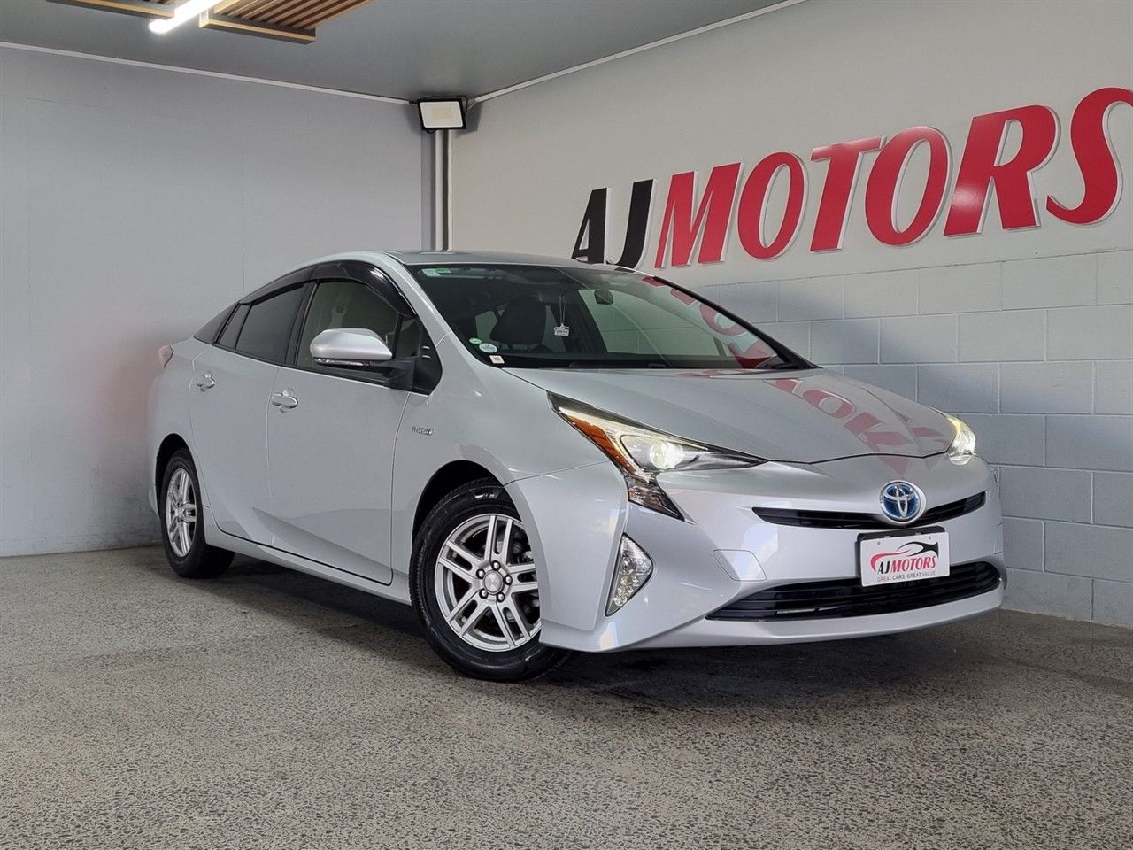 Vehicle image 1