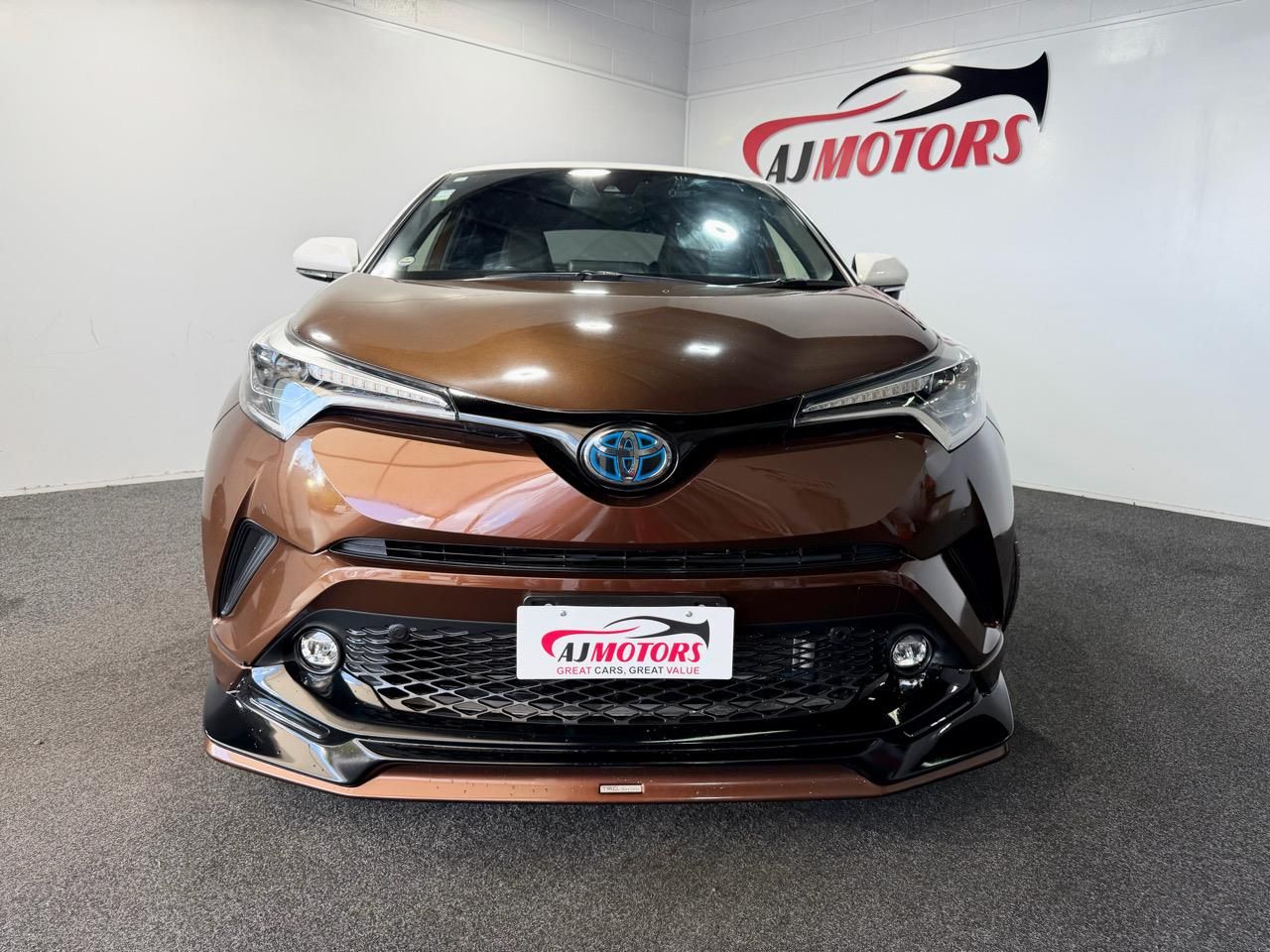 Vehicle image 2