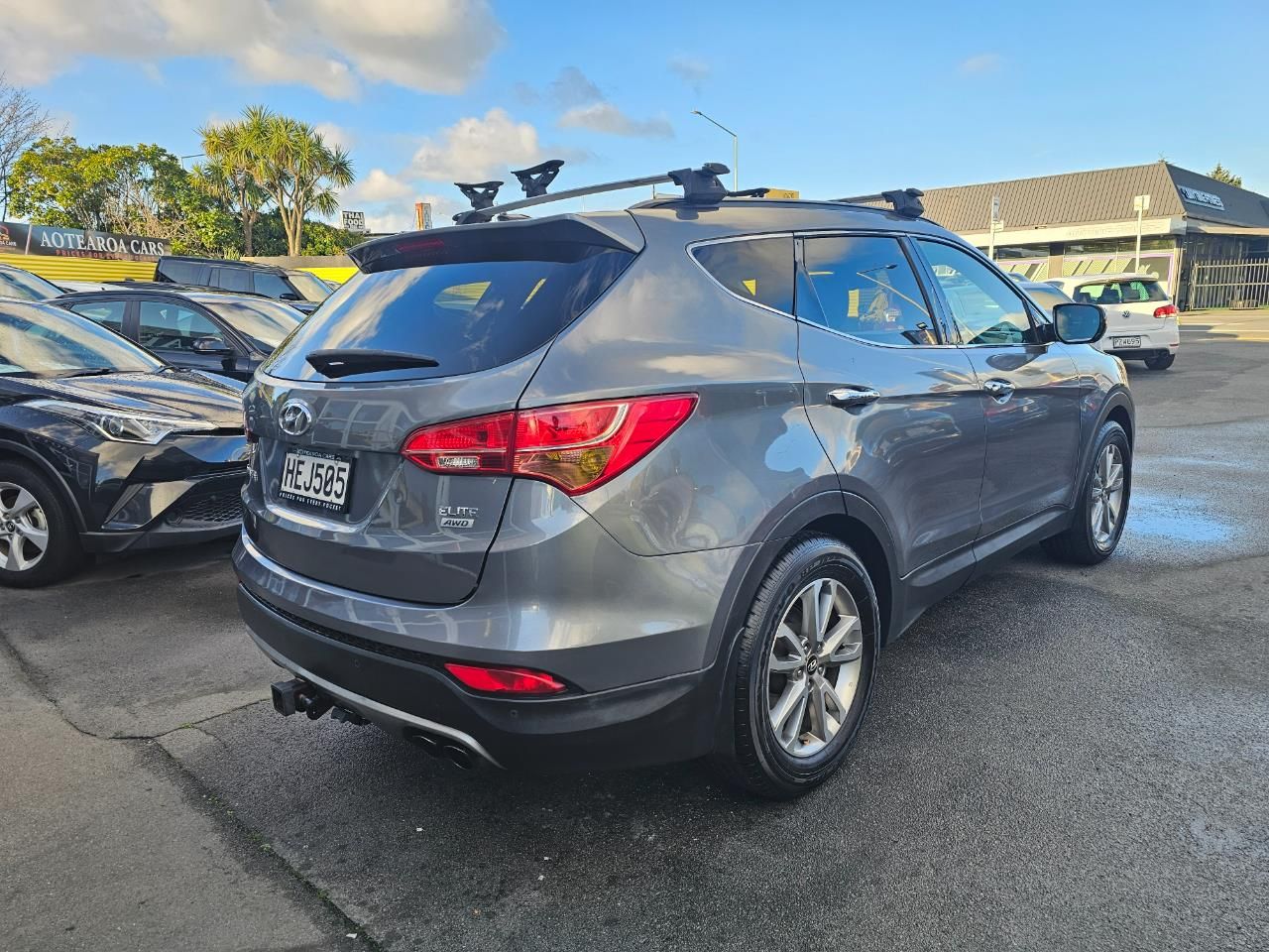 Vehicle image 5