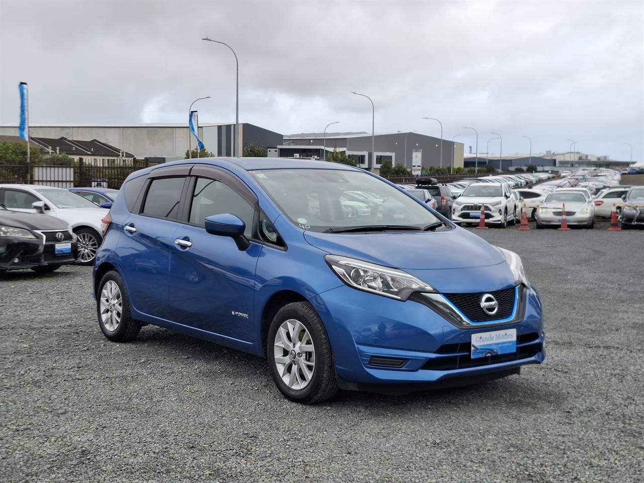 Vehicle image 1