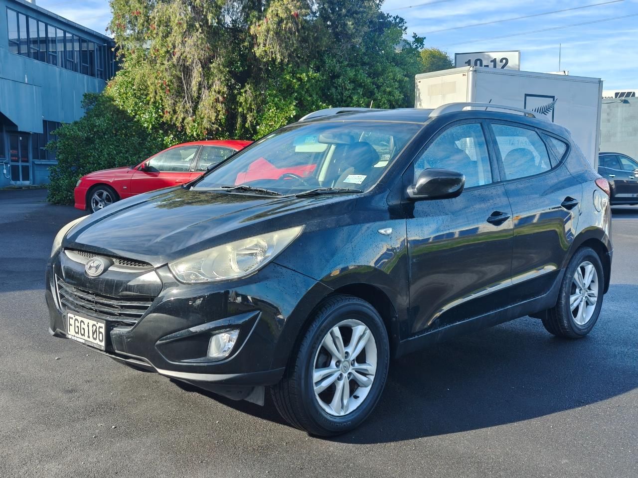 Vehicle image 3