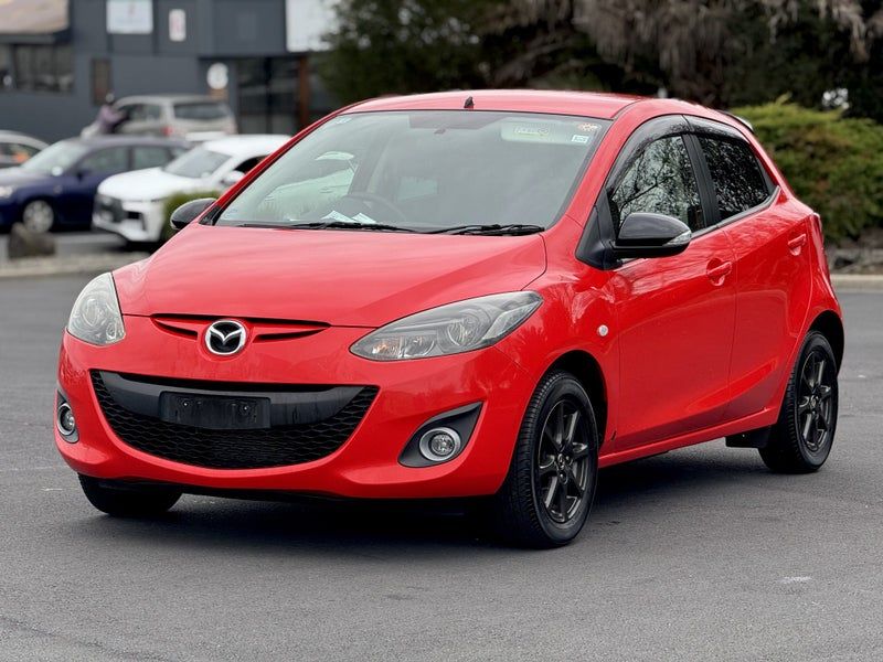 Vehicle image 4
