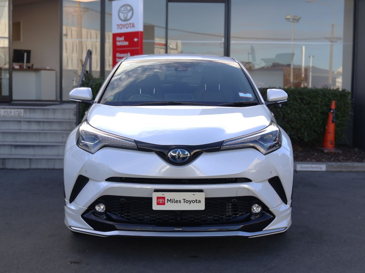 Vehicle image 2