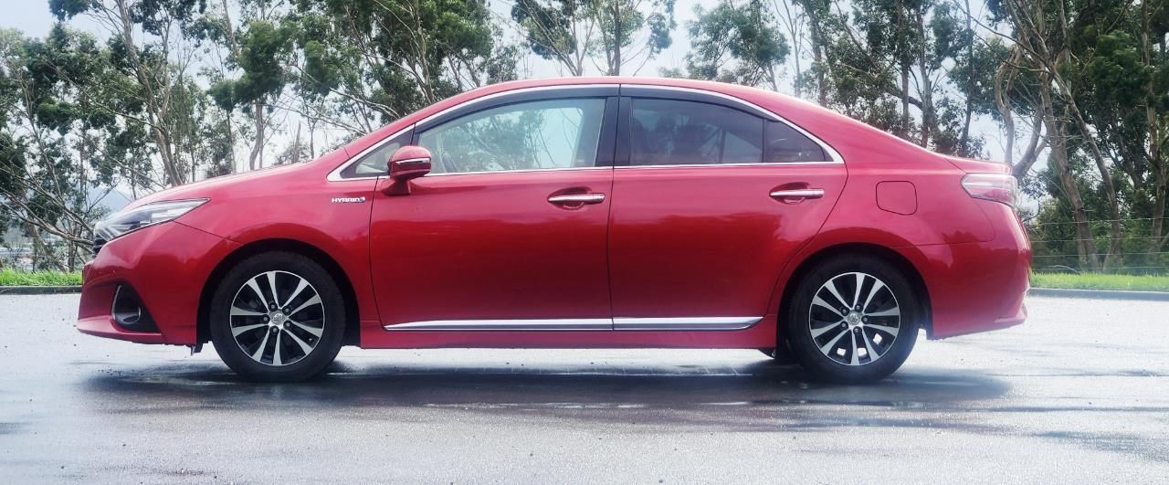 Vehicle image 3