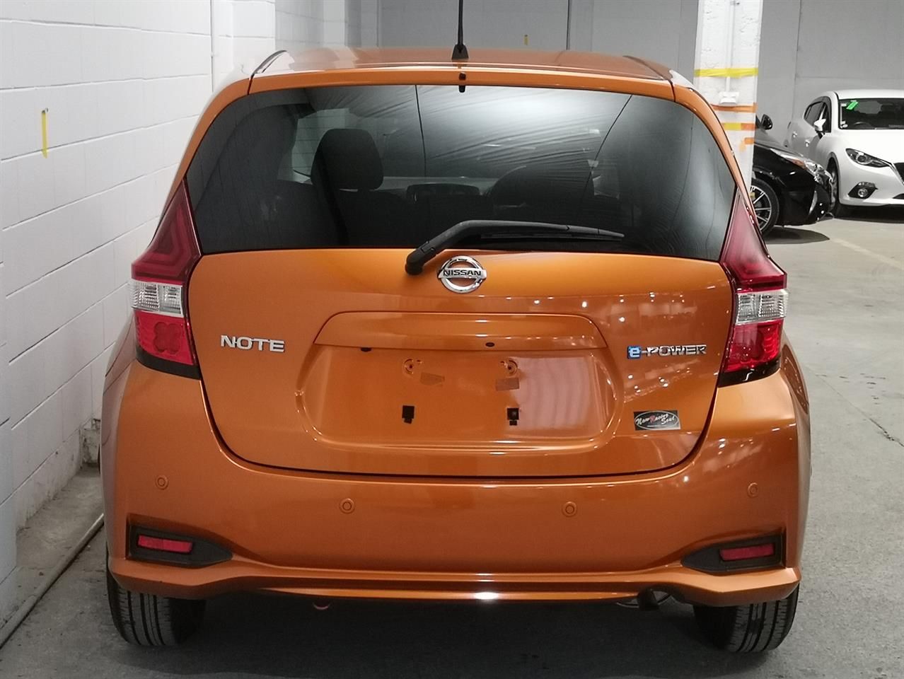 Vehicle image 5