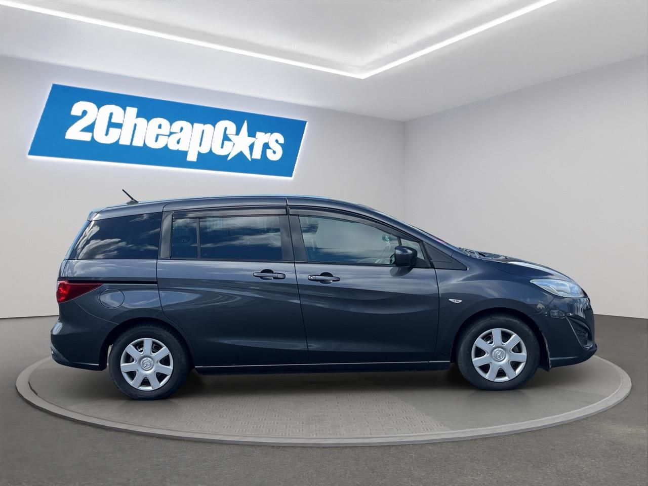 Vehicle image 4