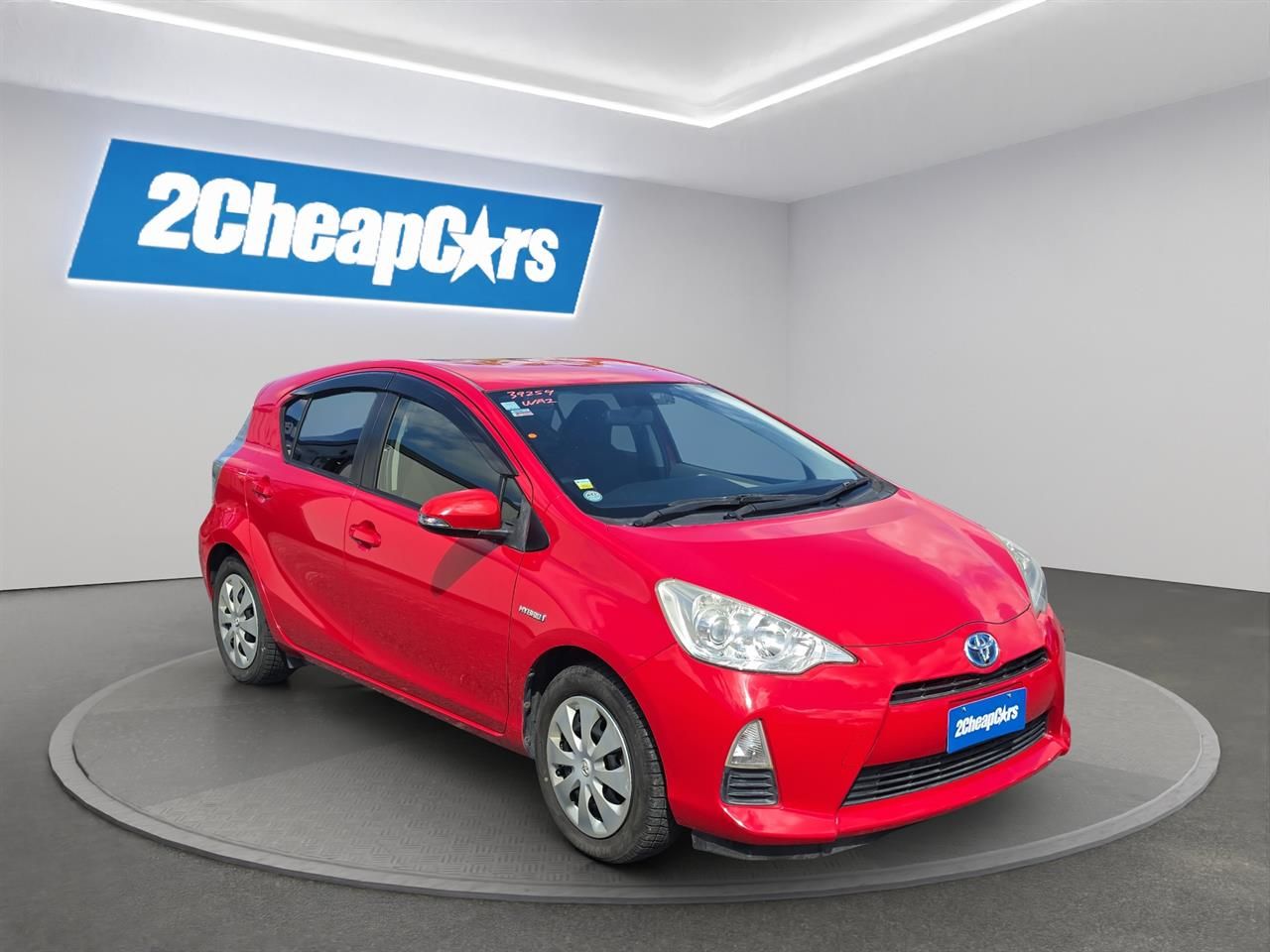 Vehicle image 3