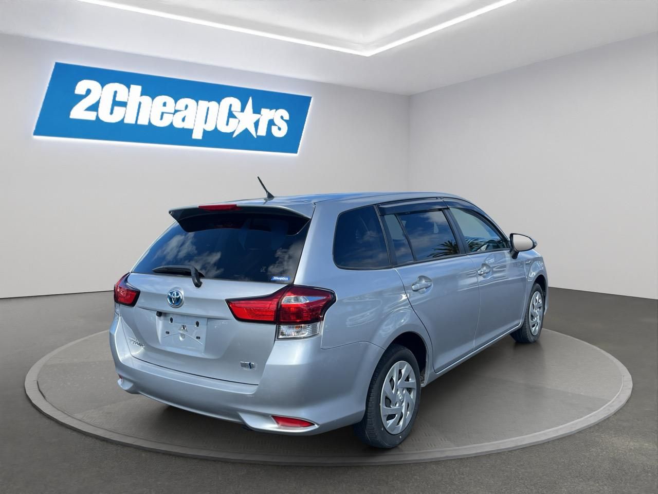 Vehicle image 5