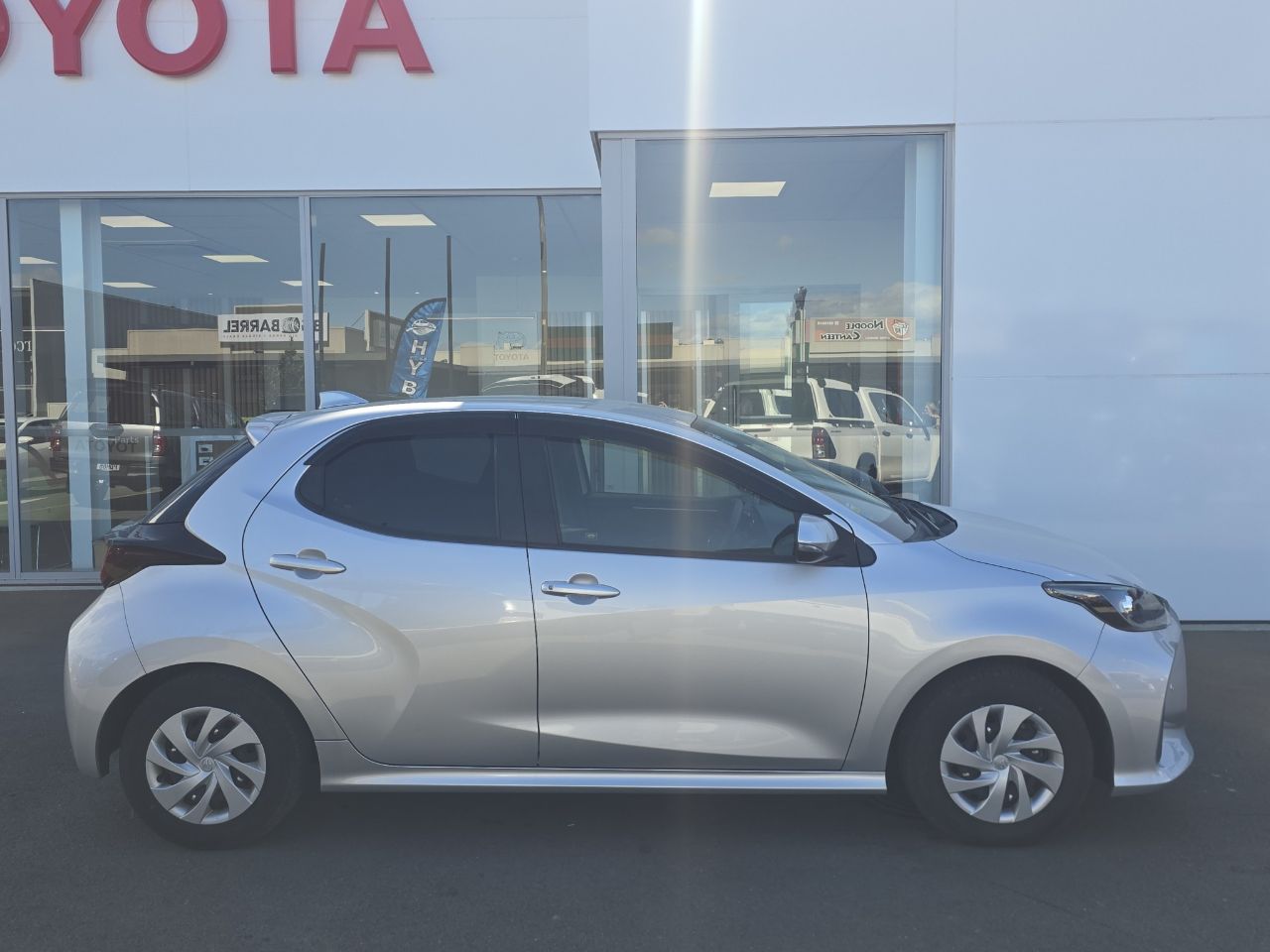 Vehicle image 2