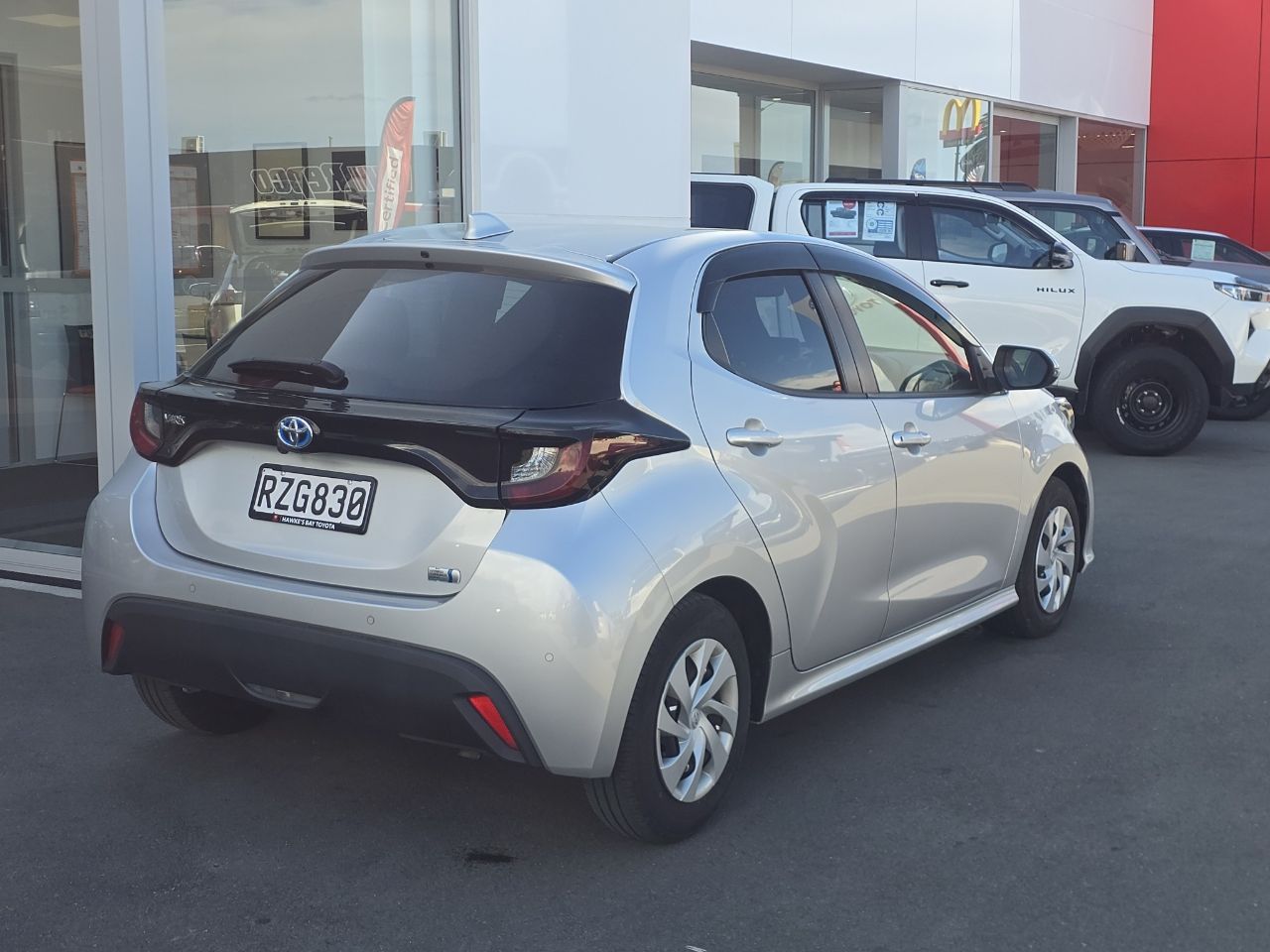 Vehicle image 3