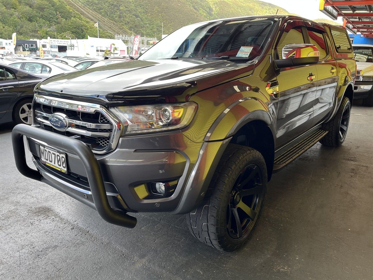 Vehicle image 3