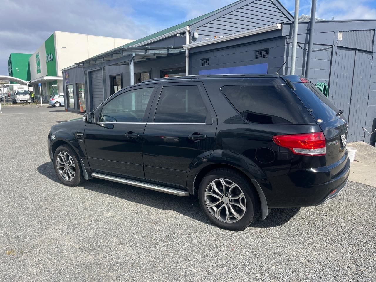 Vehicle image 2