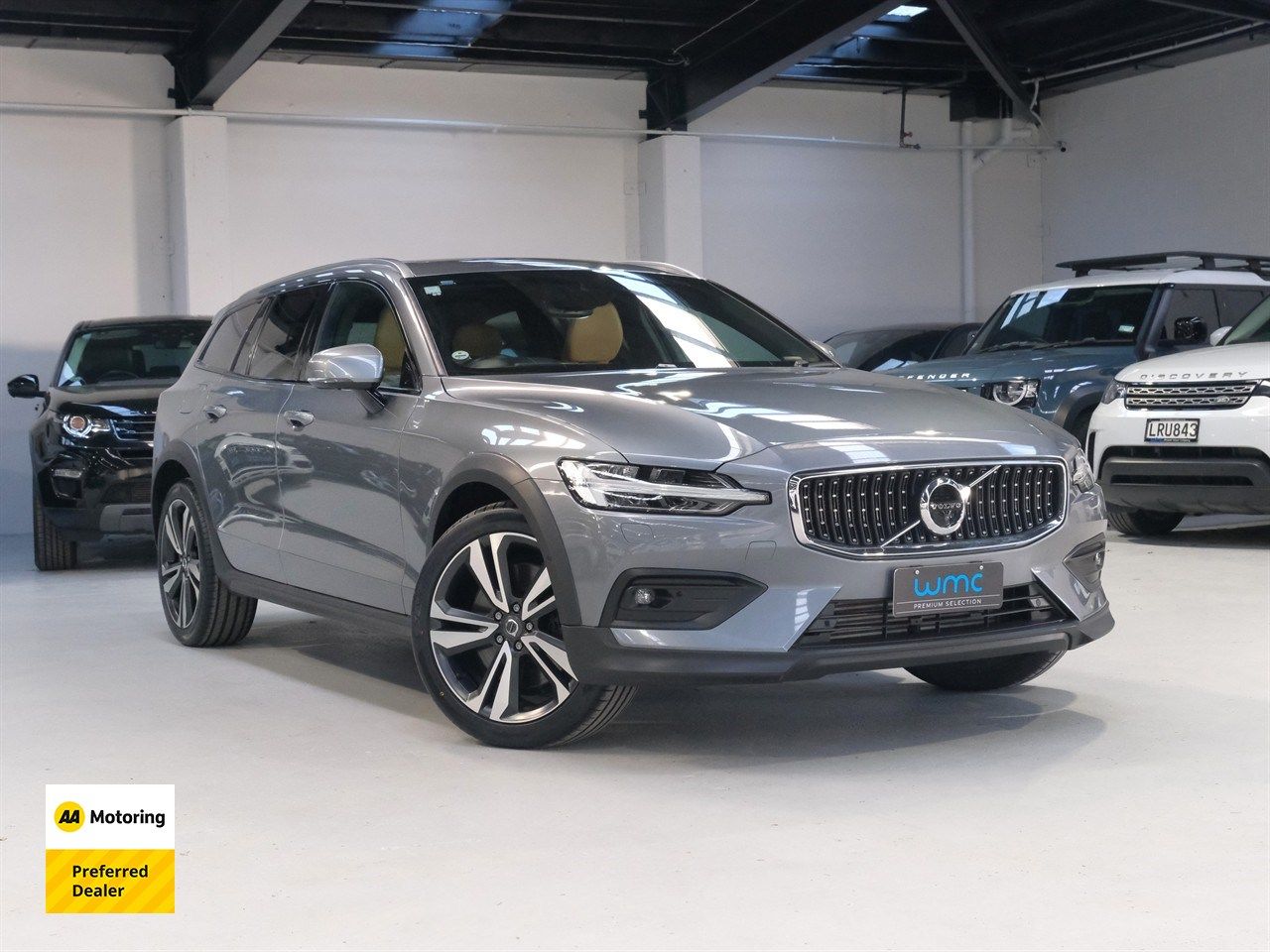 Vehicle image 1