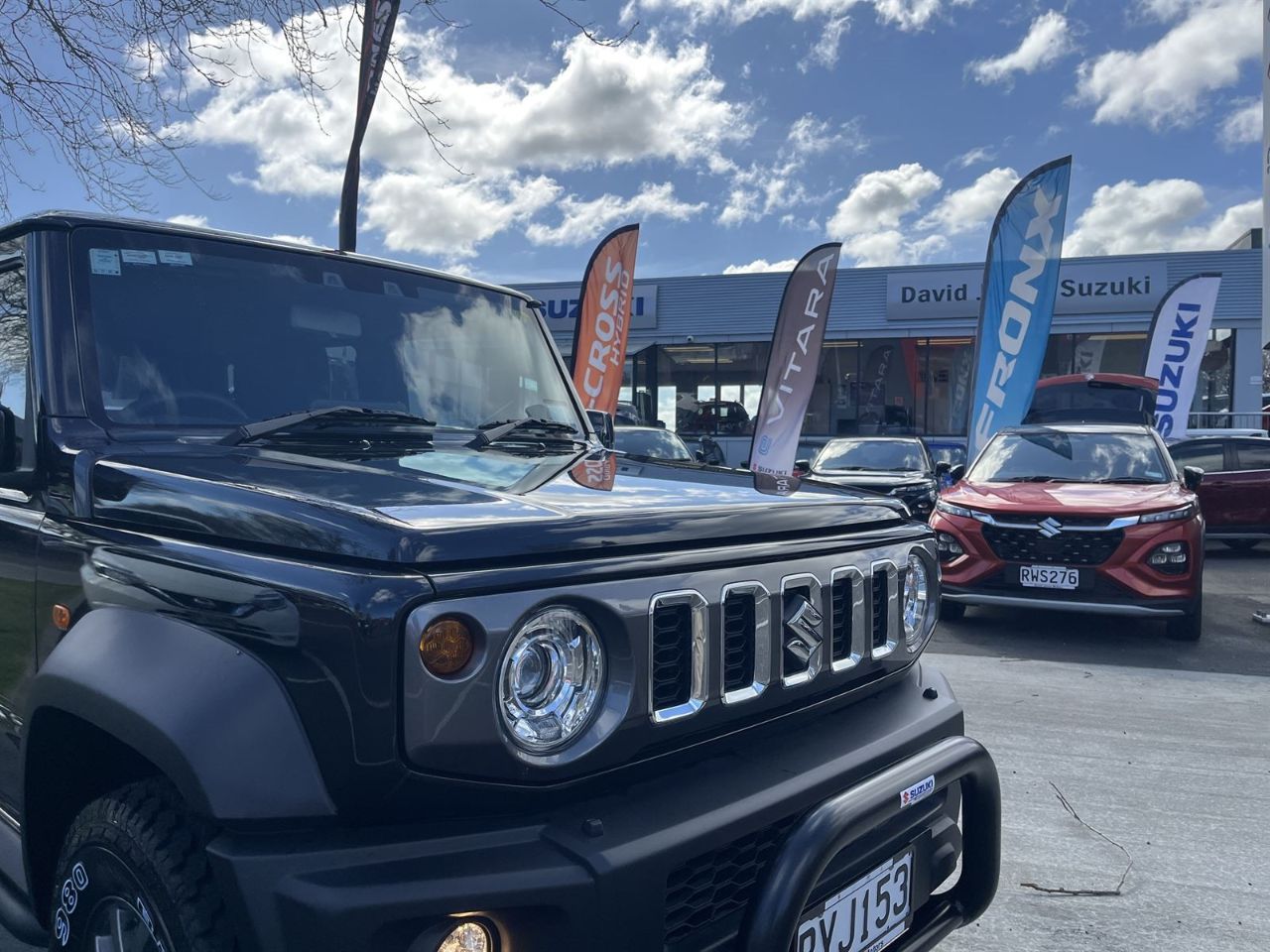 Vehicle image 3