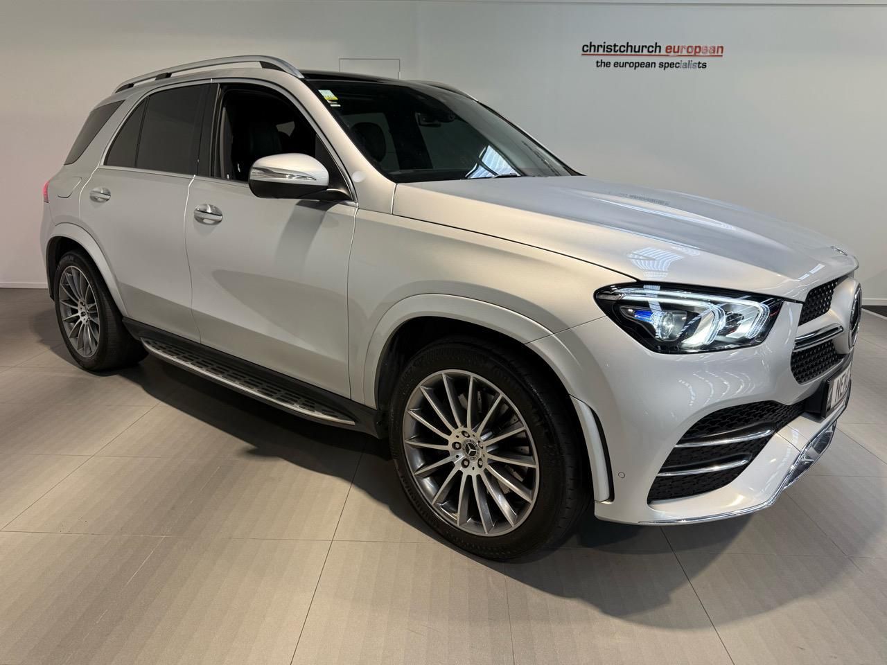 Vehicle image 1