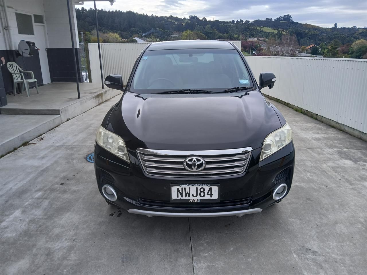 Vehicle image 4
