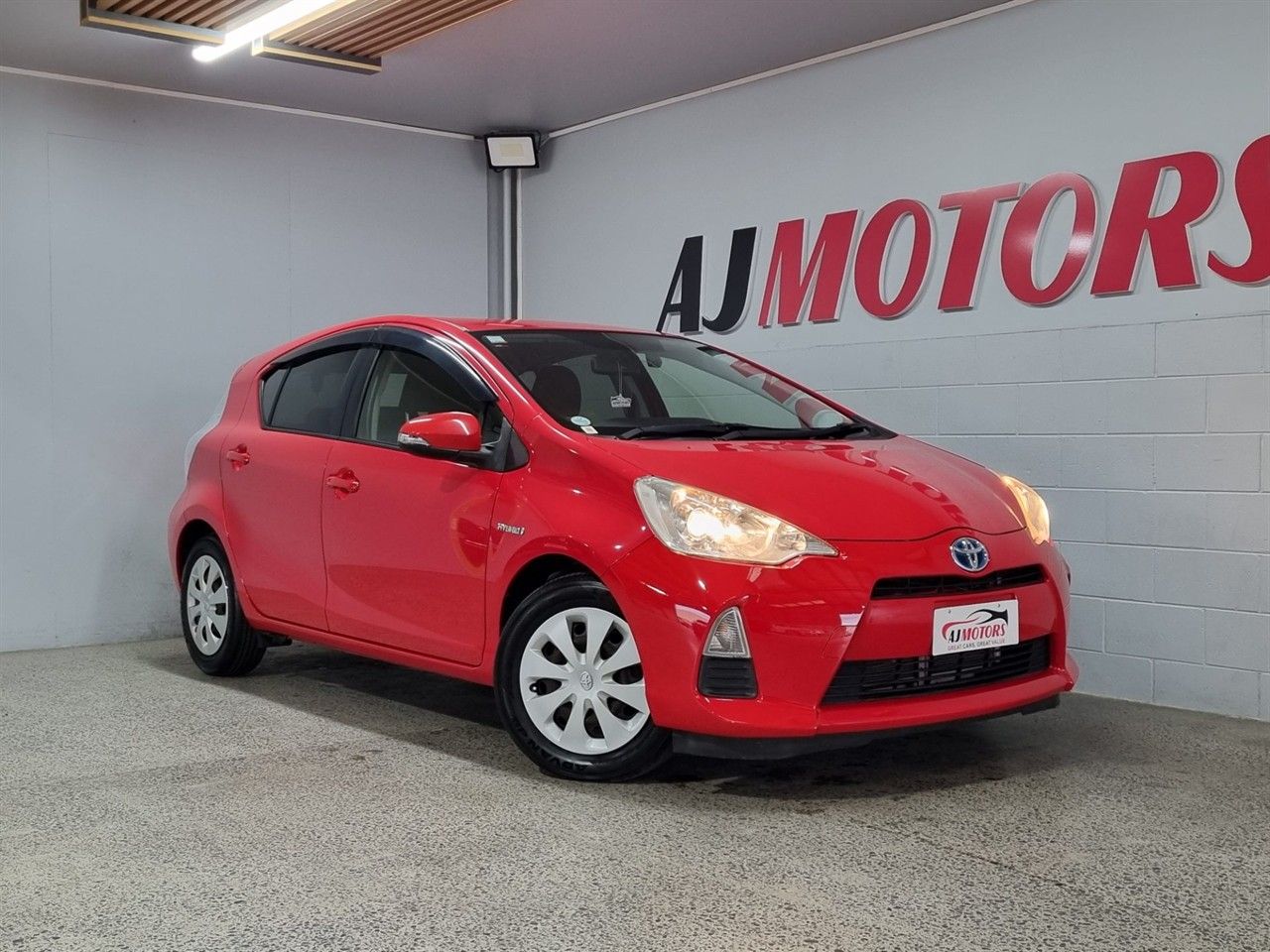 Vehicle image 1