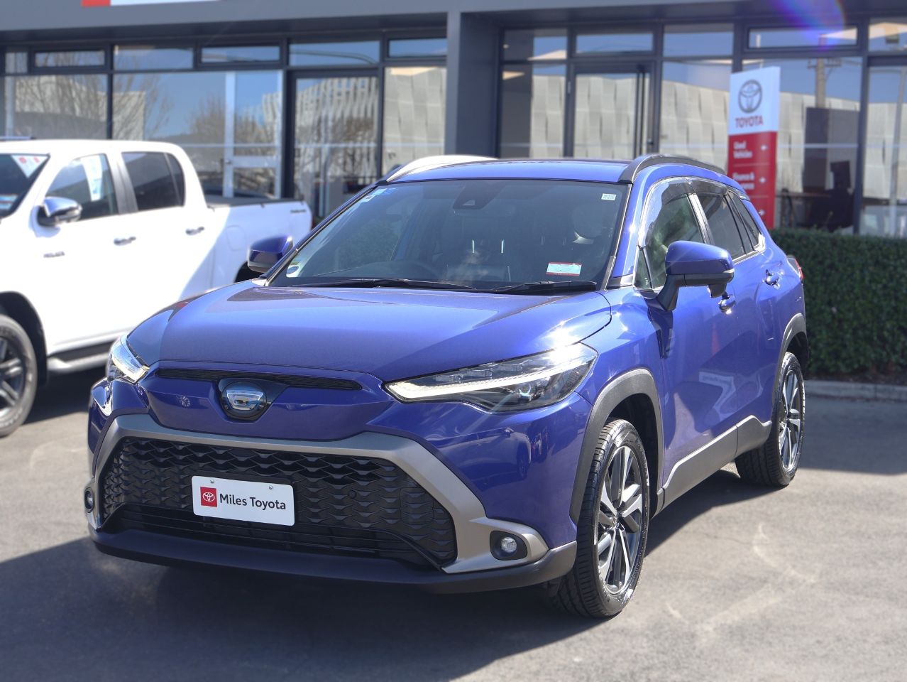 Vehicle image 3