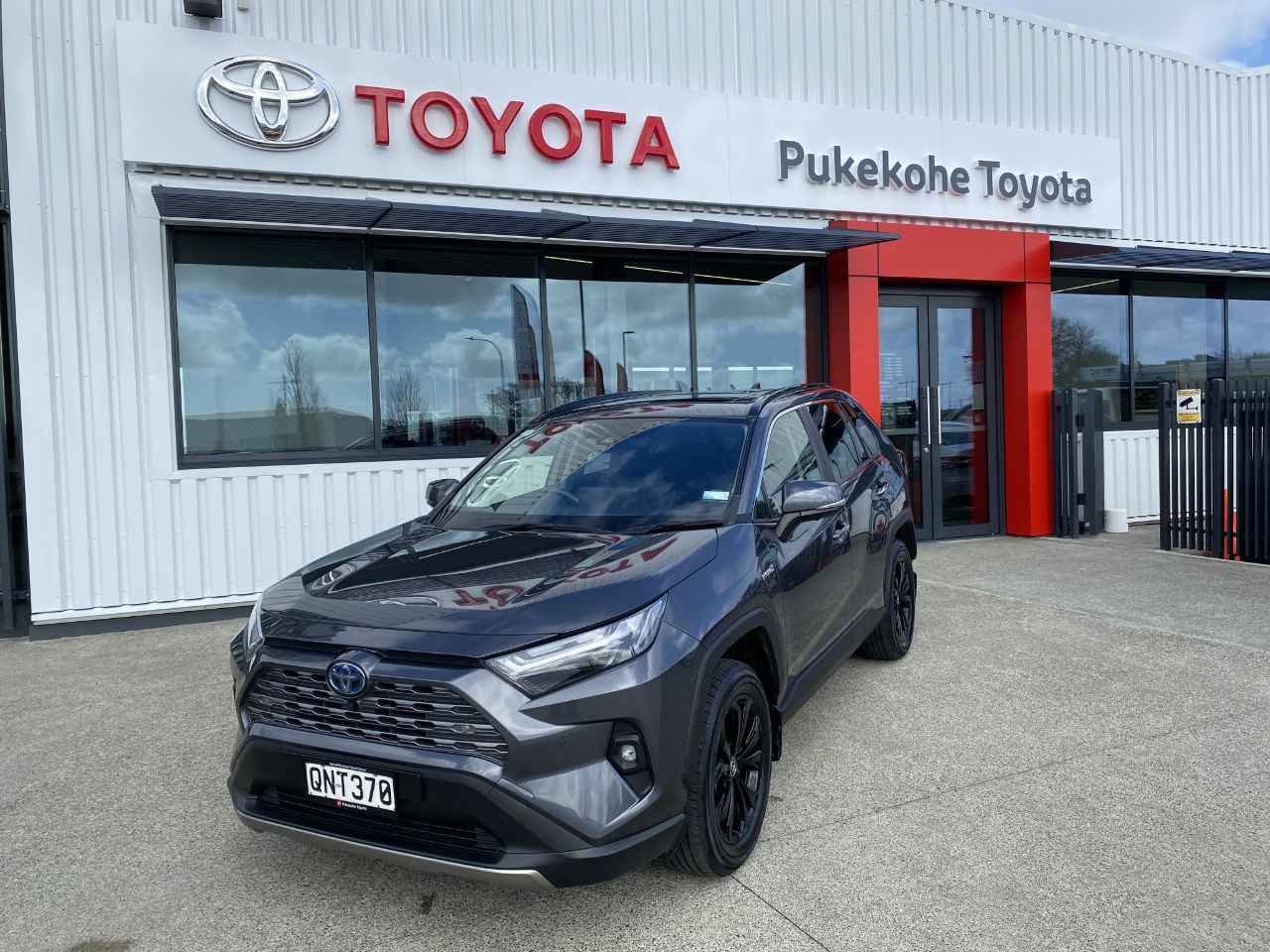 Vehicle image 1