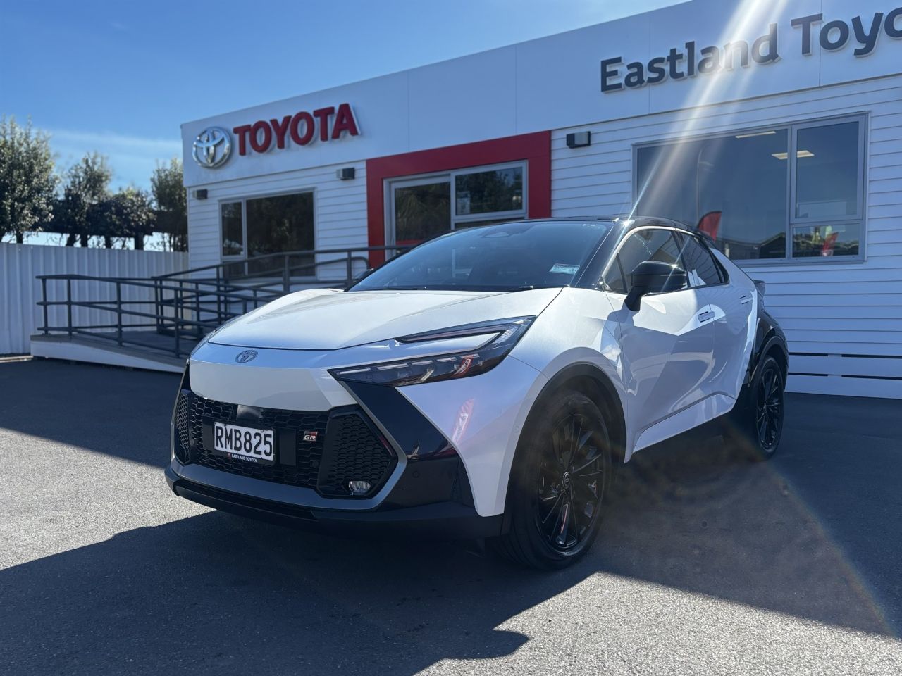 Vehicle image 2