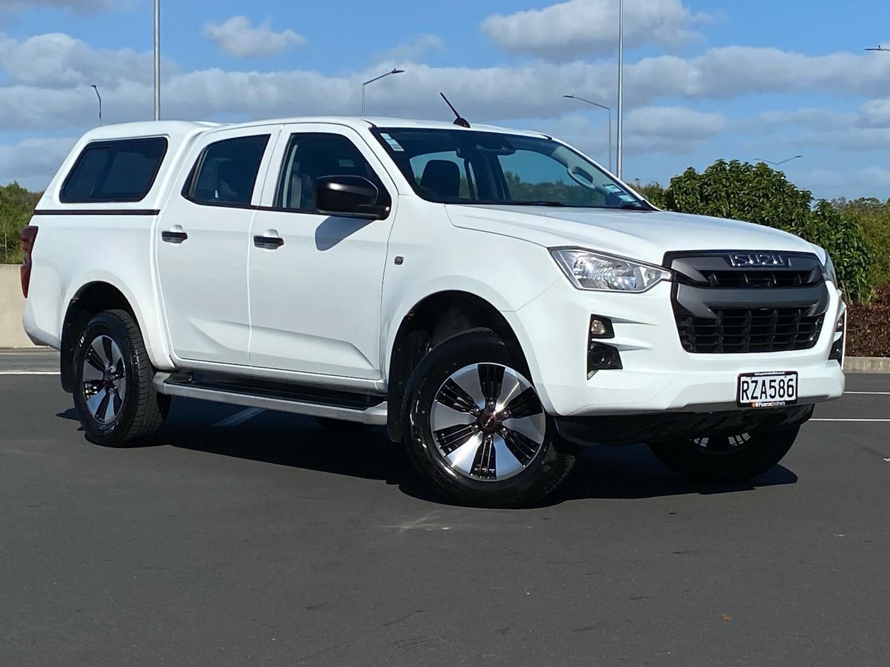 Vehicle image 1