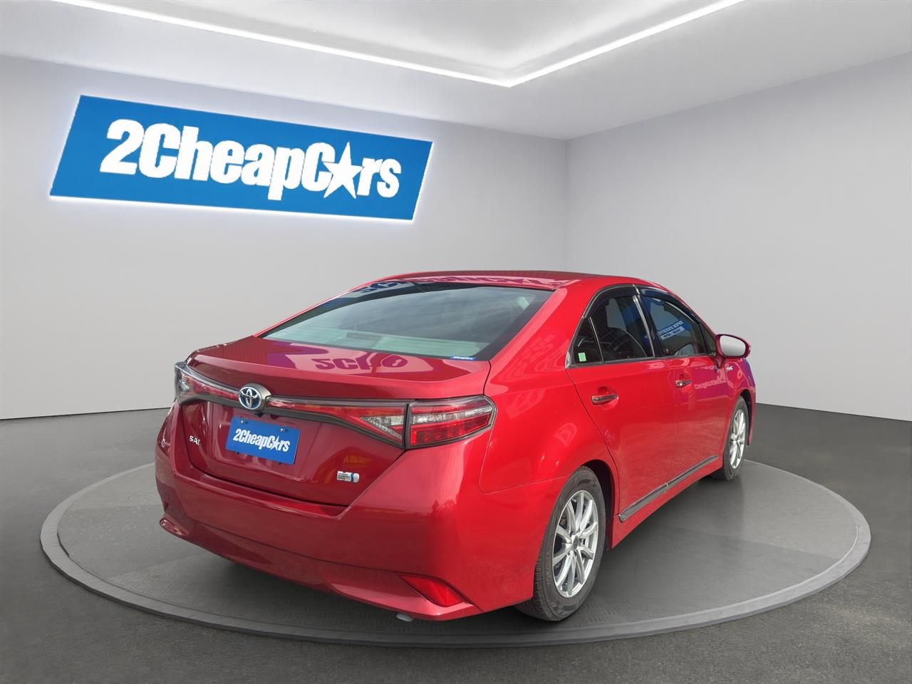 Vehicle image 5
