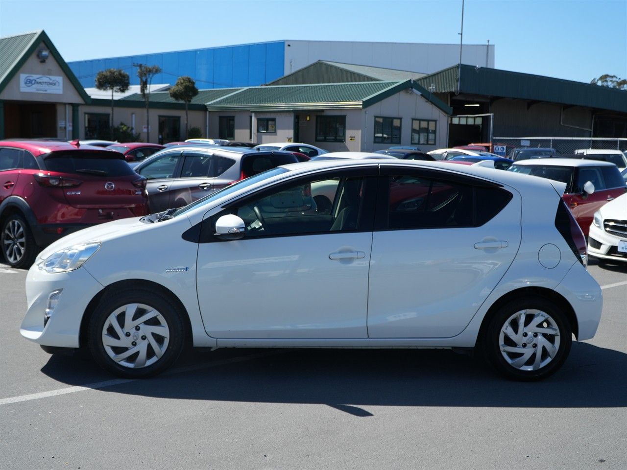 Vehicle image 2