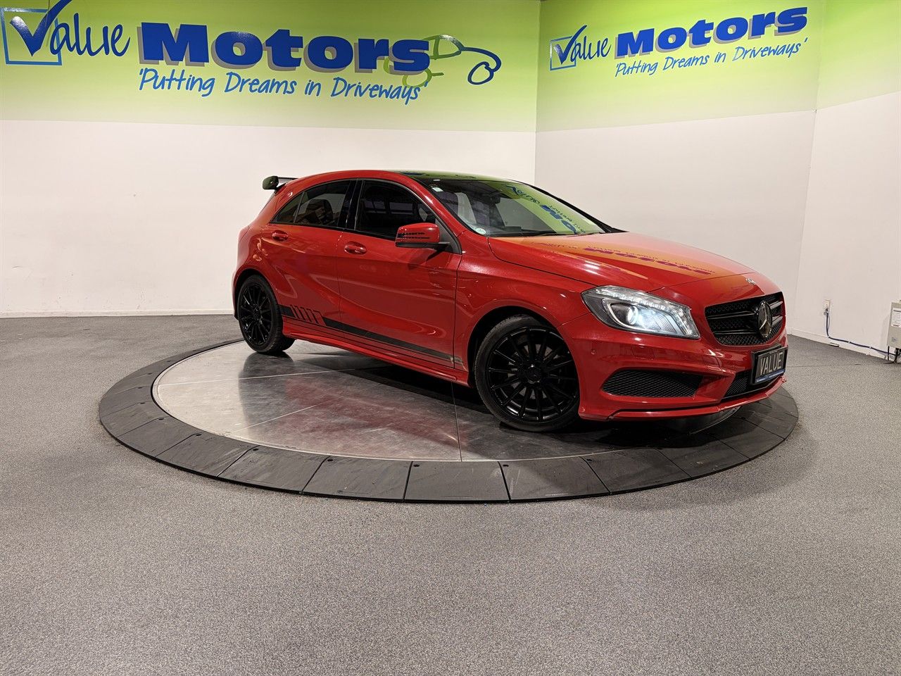 Vehicle image 1