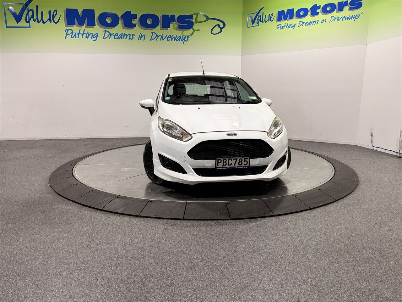Vehicle image 2
