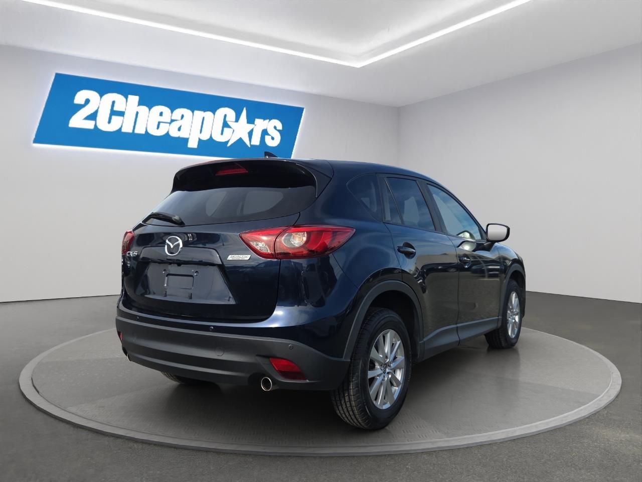 Vehicle image 5