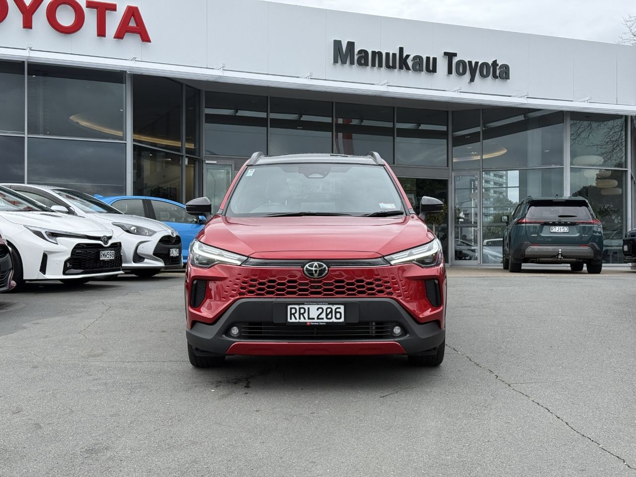 Vehicle image 3