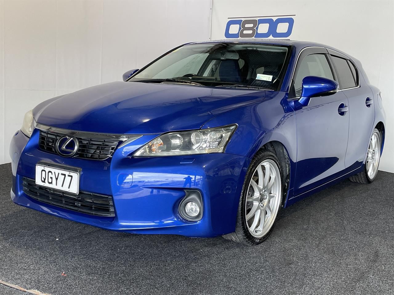 Vehicle image 3