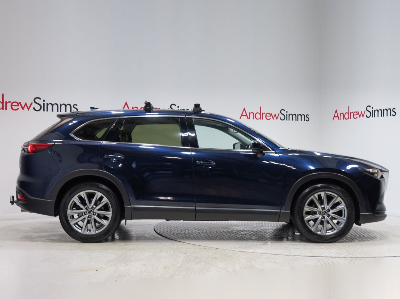 Vehicle image 3
