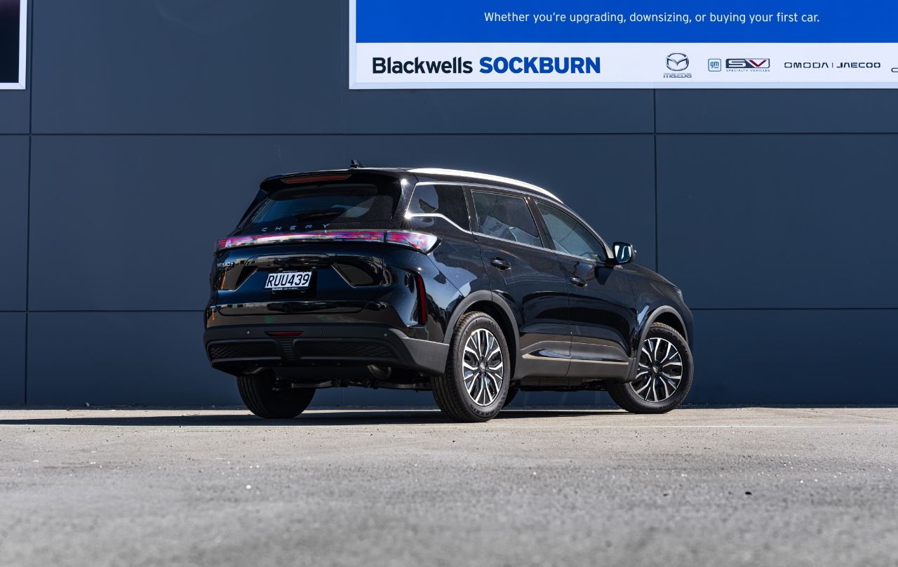 Vehicle image 2