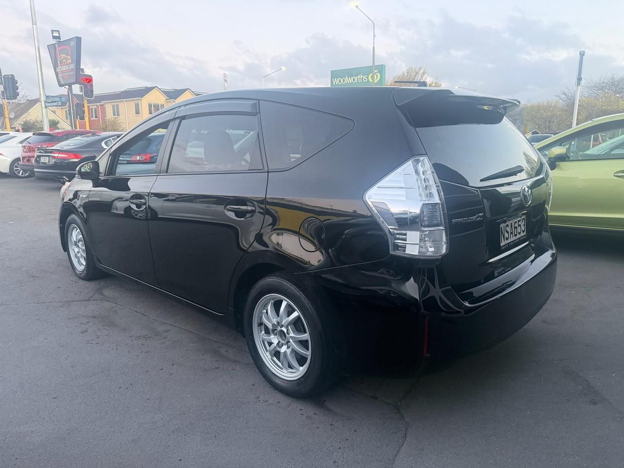 Vehicle image 4
