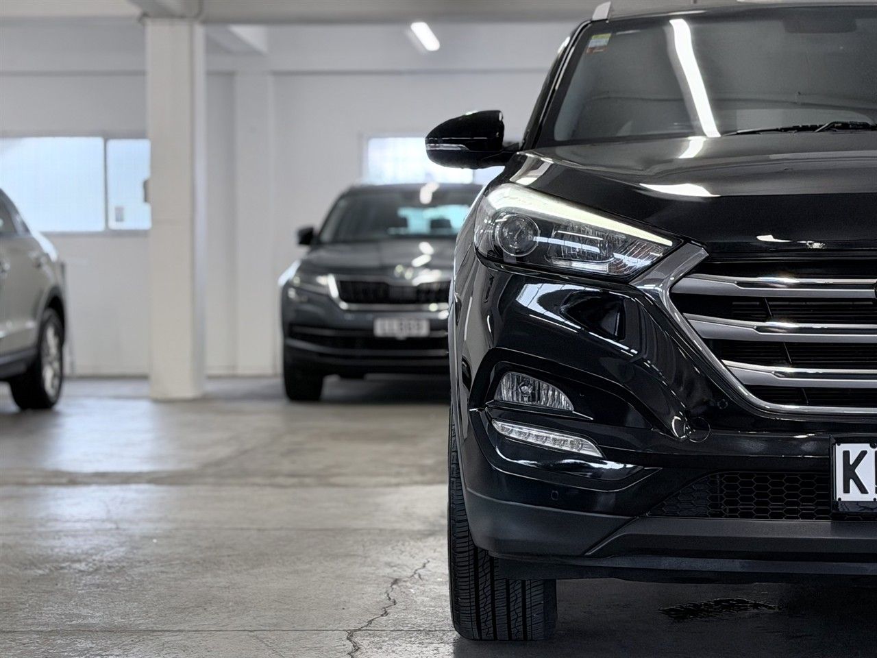 Vehicle image 5